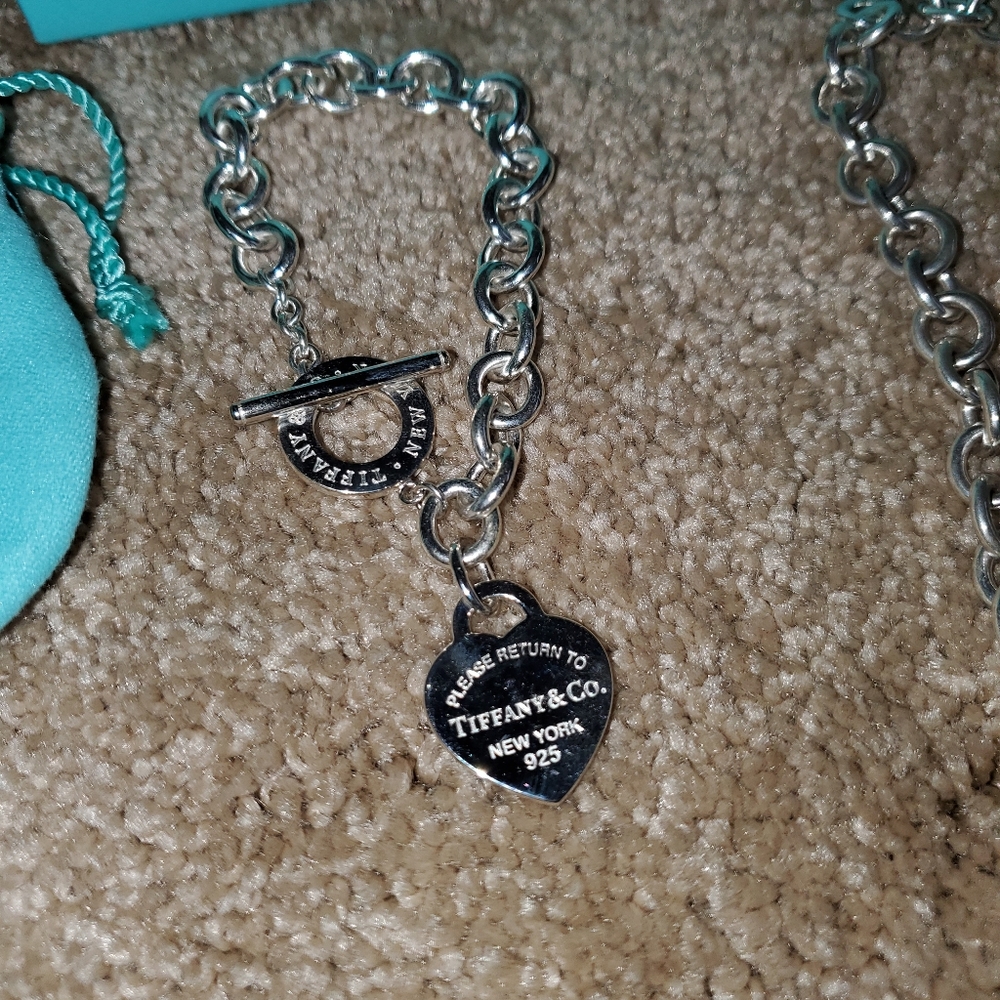 Genuine Tiffany necklace - Picture 2 of 5